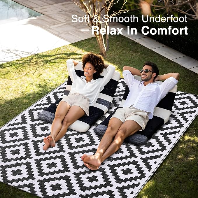 OLANLY Waterproof Outdoor Rug 5x8 ft, Outdoor Plastic Straw Rug for Camping, RV Mat Outside, Indoor Outdoor Carpet for Porch, Deck, Backyard, Balcony, Picnic, Black & White