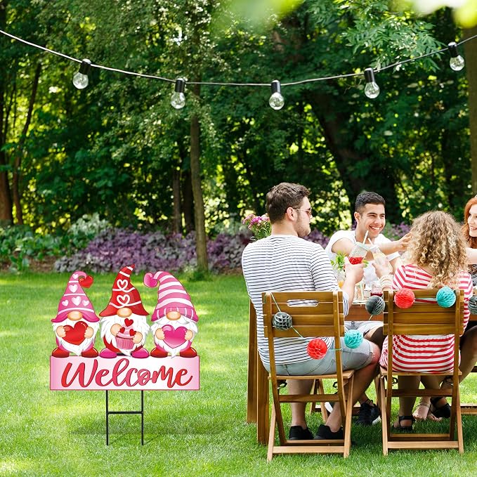 JarThenaAMCS Valentine's Day Metal Garden Stakes Red Pink Heart Gnome Yard Stake Decorative Welcome Lawn Sign for Wedding Anniversary Home Outside Lawn Porch Decor