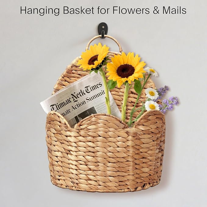 Door Basket Scalloped Hanging Storage Basket,Water Hyacinth Woven Wall Baskets for Front Door Decor, Hangable Storage Organize for Flowers,Planter,Mails,Wicker Baskets for Organizing Garden- L
