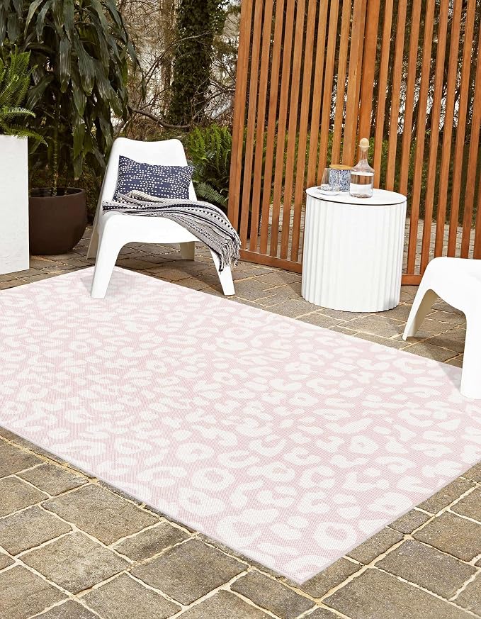 Unique Loom Outdoor Safari Collection Area Rug - Leopard (9' x 12' 2" Rectangle, Pink Ivory/ Ivory)