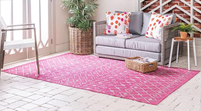 Unique Loom Outdoor Trellis Collection Area Rug - Tribal Trellis (8' x 11' 4" Rectangle, Fuschia/ Gray)