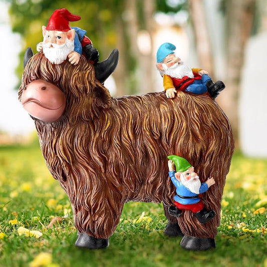 Suzile Garden Gnomes Statues Decor 9.84'' Highland Cow Garden Statues Resin Gnome Sitting on Highland Cow Birthday Gifts for Woman Mom for Home Table Yard Patio Lawn Porch