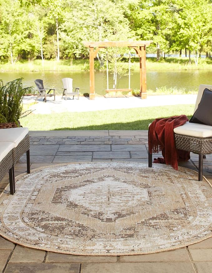 Unique Loom Outdoor Traditional Collection Area Rug - Valeria (3' 1" x 5' 3" Oval, Natural/ Ivory)