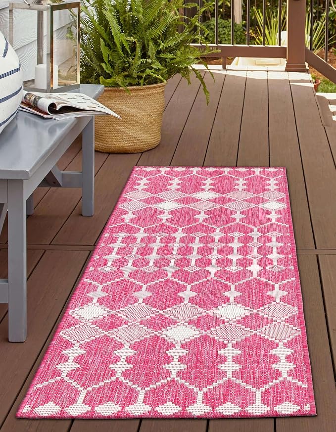 Unique Loom Outdoor Trellis Collection Area Rug - Traliccio (2' x 7' 10" Runner, Magenta/ Ivory)