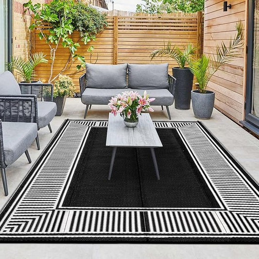 Waterproof Plastic Straw Outdoor Rug 9x18 Patio Reversible UV Resistant Foldable Camping Carpet Modern Striped Large Outdoor Rugs for Deck, Picnic, Porch, Camper, Balcony, Beach，Black/White