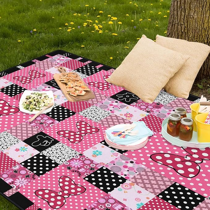 Pink Picnic Blankets Waterproof Foldable, 60″X80″ Checkered Thick Picnic Mat Outdoor Blanket for Grass, Cute Beach Blanket Sandproof Picnic Accessories for Camping Party Park Girls Gifts