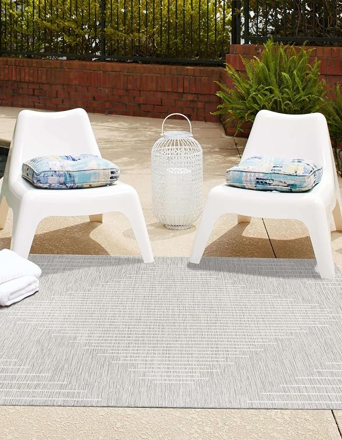 Unique Loom Outdoor Modern Collection Area Rug - Tambor (7' 1" Square, Gray/ Ivory)