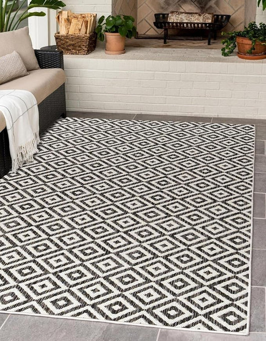 Unique Loom Jill Zarin Outdoor Collection Area Rug - Costa Rica (7' 10'' x 11' 4'' Rectangle, Charcoal Gray/ Ivory)