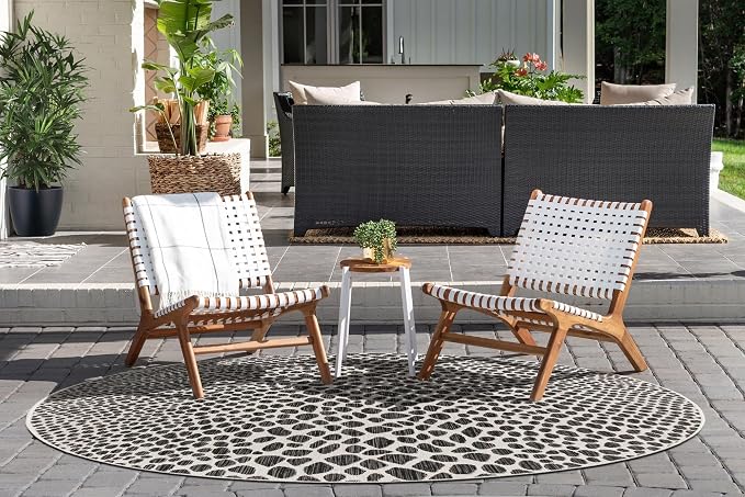 Unique Loom Outdoor Collection Area Rug - Cape Town (7' 10" Round, Black/ Ivory)