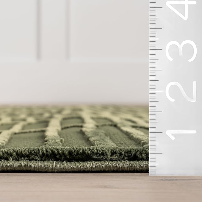 nuLOOM Kailani Green Geometric Washable Area Rug, 8' x 10' | Nuloom Kailani Geometric 8' x 10' Machine Washable Area Rug for Living Room Bedroom Dining Room, Green