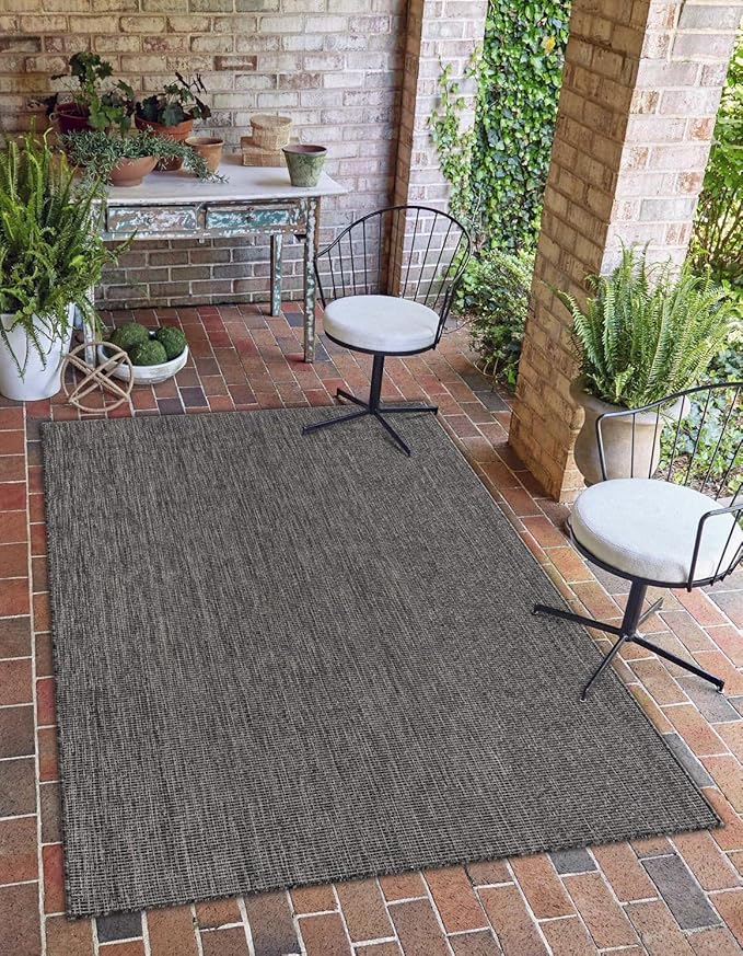 Unique Loom Outdoor Solid Collection Area Rug (10' x 13' 1" Rectangle Black/Ivory)