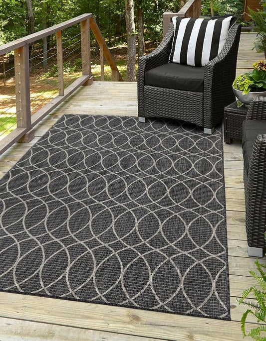 Unique Loom Outdoor Trellis Collection Area Rug - Gitter (10' x 14' 1" Rectangle, Charcoal/ Ivory)