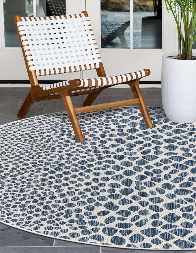Unique Loom Outdoor Collection Area Rug - Cape Town (3' 1" Round, Blue/ Olive)