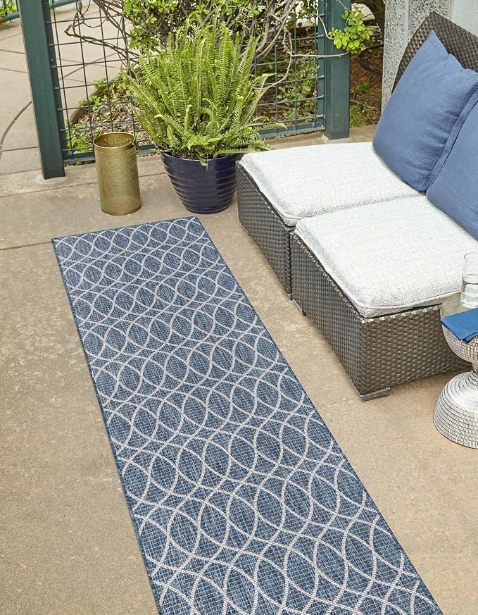 Unique Loom Outdoor Trellis Collection Area Rug - Gitter (2' x 6' 1" Runner, Blue/ Ivory)