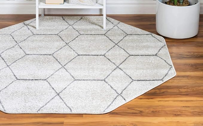 Unique Loom Trellis Frieze Collection Area Rug - Geometric (7' 10" Octagon, Ivory/ Gray)
