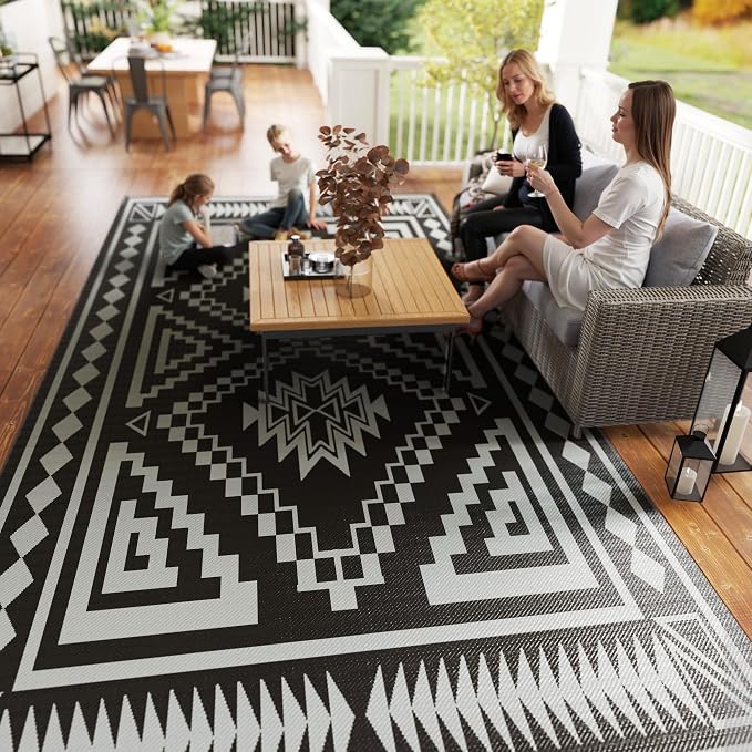 Outsunny Outdoor Rug for Patio, 9' x 18' Waterproof Large Mat, Reversible Plastic Straw Rug for Decor, Portable Outside RV Camping Area Carpet Mat for Backyard Porch Deck Picnic, Black & Gray Square