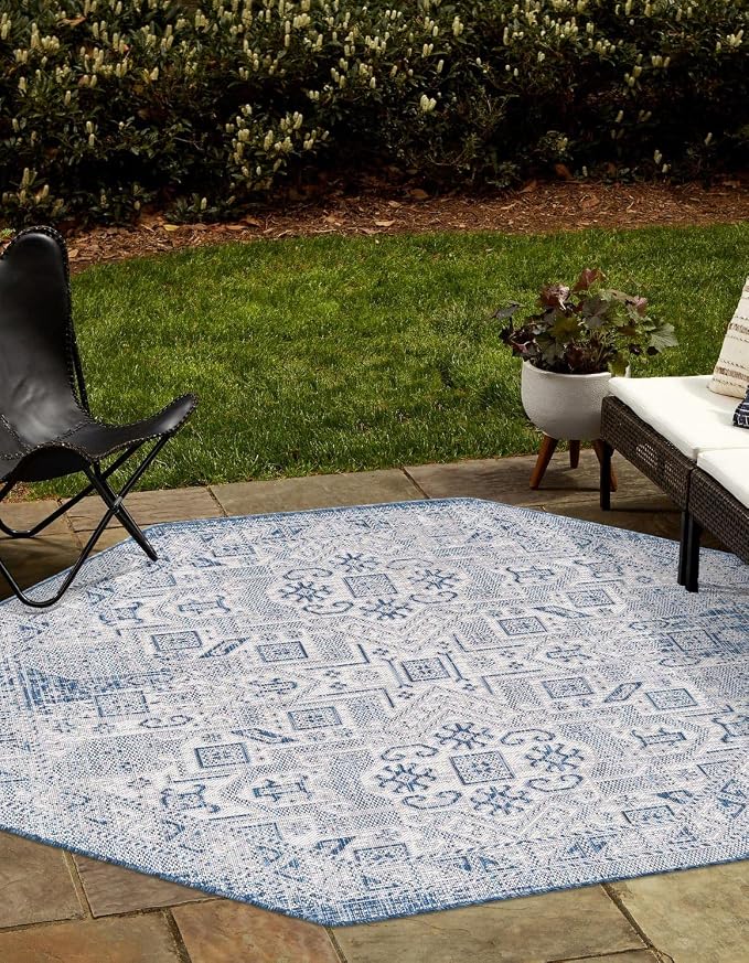 Unique Loom Outdoor Aztec Collection Area Rug - Coba (5' 3" Octagon, Blue/ Ivory)