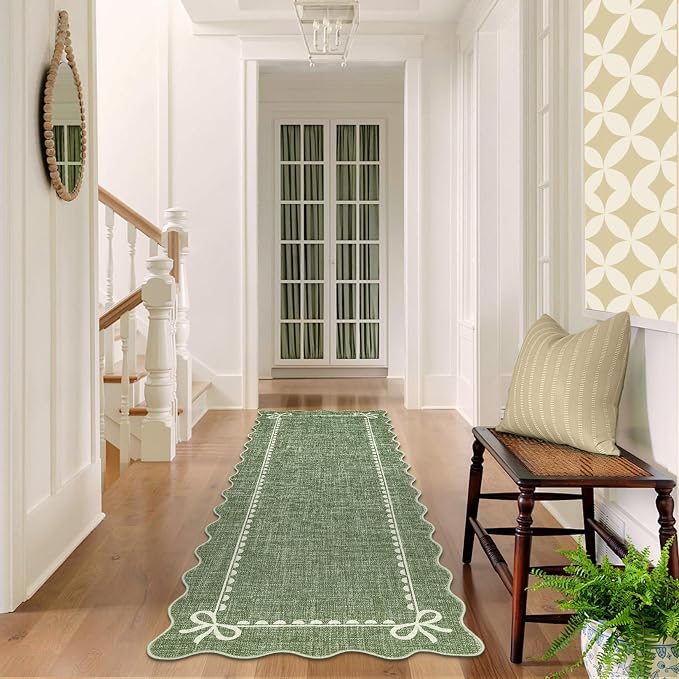 GarveeHome Scalloped Hallway Runner Rug 2.5x8 Non Slip Bedroom Rugs, Green | Washable Bow Rug for Girls Dorm Nursery Living Room Entyrway Kitchen, Soft Low Pile Ultra-Thin Stain Resistant Indoor Carpet