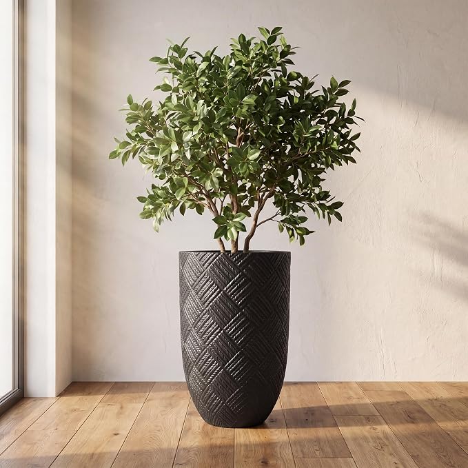 Oakrain 17.7" Tall Planter for Indoor Plants, Large Flower Pot with Handcrafted Herringbone Texture, Modern Floor Planter for Front Porch, Patio, Living Room, Black
