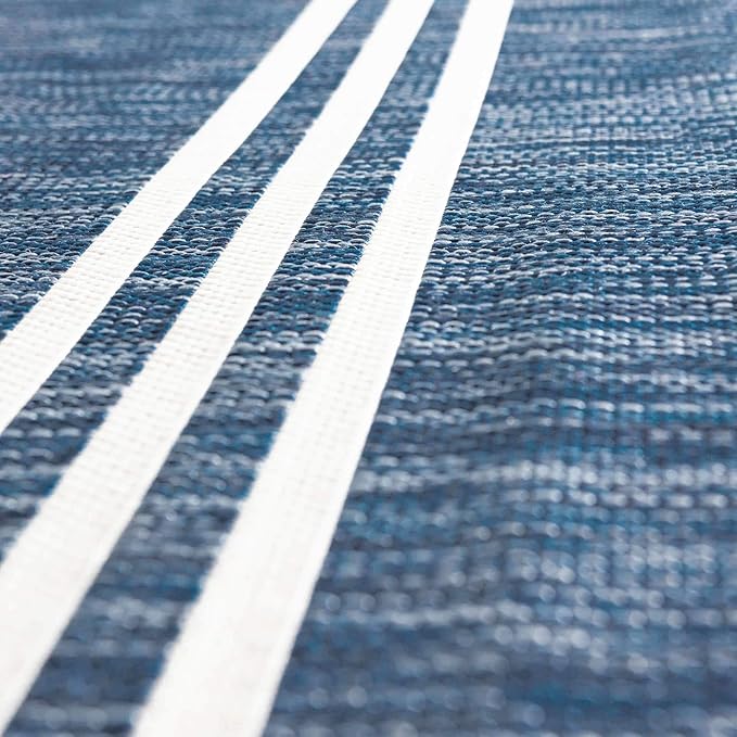 Unique Loom Jill Zarin Outdoor Collection Area Rug - Anguilla (6' 1'' x 9' Rectangle, Blue/ Ivory)