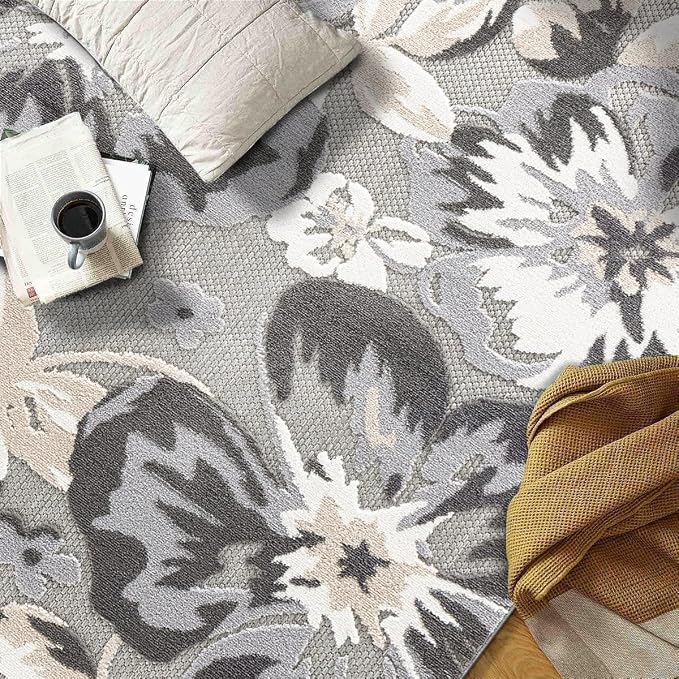 Rugshop Bergamo Contemporary Floral Non-Shedding Easy Cleaning Patio Deck Backyard Indoor/Outdoor Area Rug 6' 6" X 9' Gray