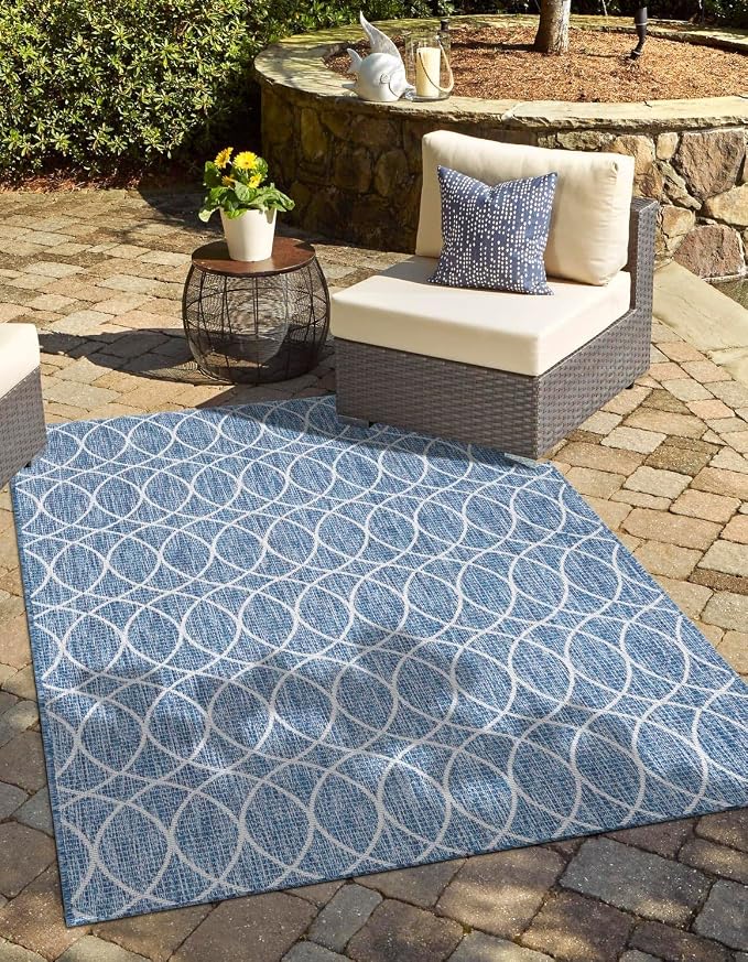 Unique Loom Outdoor Trellis Collection Area Rug - Gitter (5' 3" x 8' Rectangle, Blue/ Ivory)