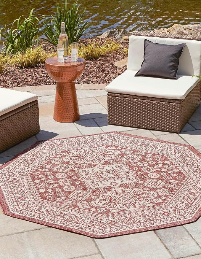 Unique Loom Outdoor Aztec Collection Area Rug - Chalca (7' 10" Octagon, Rust Red/ Ivory)