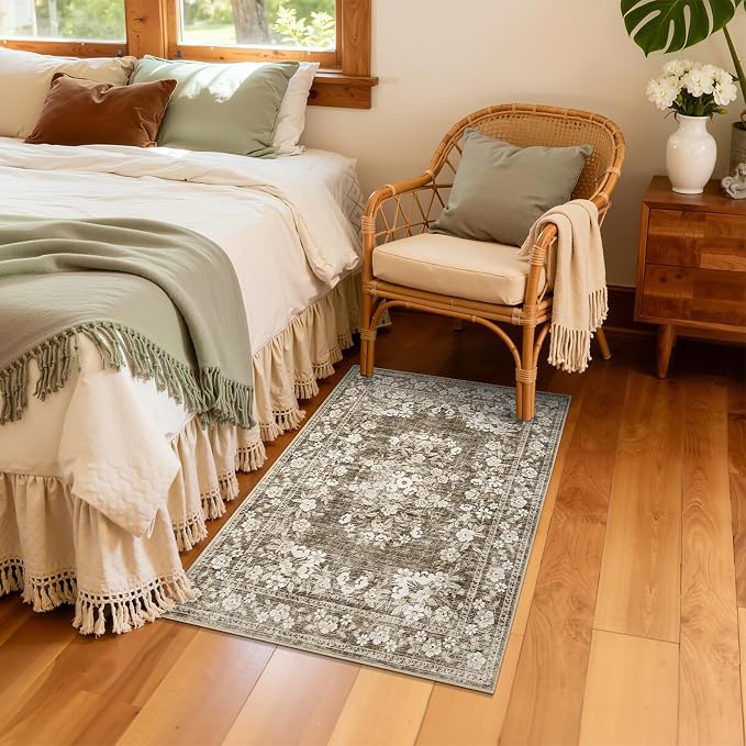 GarveeHome 2x3 Floral Rugs for Bath Vintage Small Mats Botanical Carpets | Machine Washable Non-Slip Low Pile Boho Kitchen Rugs Flower Accent Mats Bordered Area Rug for Hallway Entrance Brown