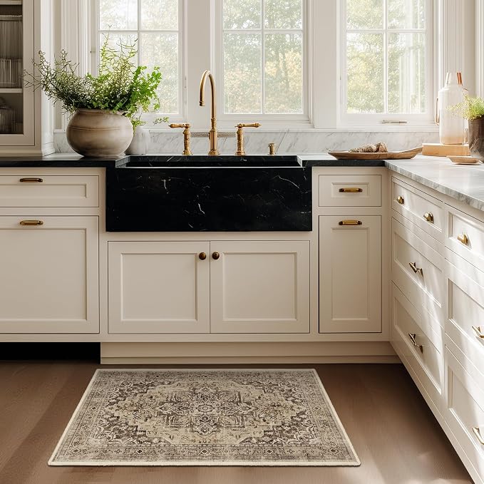 Medallion Brown 2x3 Entryway Rug, Washable Kitchen Rugs Non Slip, Ultra Thin Medallion Door Mat Indoor Entrance Back Front Door, Low Pile Retro Small Rug for Inside Entry/Foyer/Bathroom/Bedside
