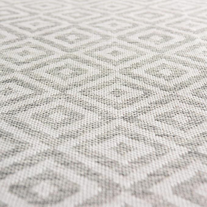 Unique Loom Outdoor Collection Area Rug - Costa Rica (5' 3' x 8' Oval, Light Gray/ Ivory)