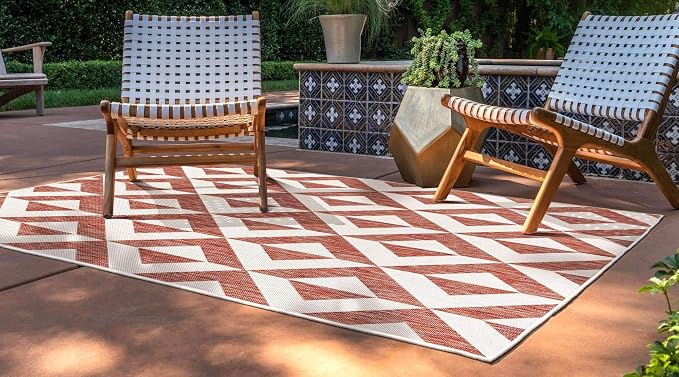 Unique Loom Outdoor Collection Area Rug - Napa (7' 10" x 10' Rectangle, Rust Red/ Ivory)