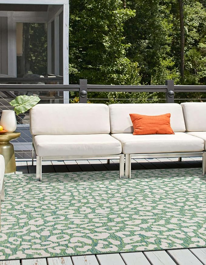 Unique Loom Outdoor Safari Collection Area Rug - Leopard (5' 3" Square Green Blue/Ivory)
