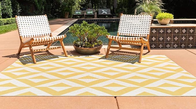Unique Loom Outdoor Collection Area Rug - Napa (2' x 3' 1' Rectangle, Yellow/ Ivory)