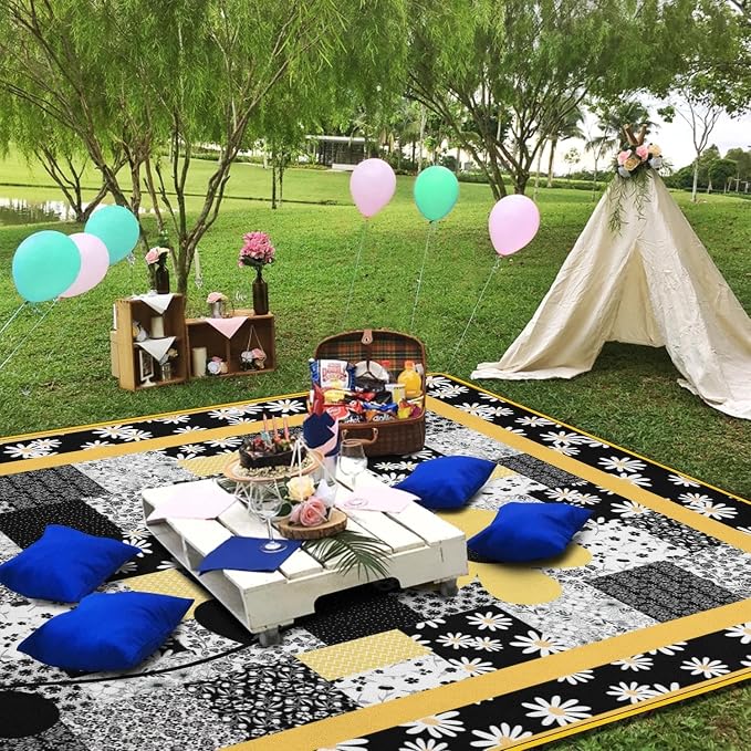 Supfitness Extra Large Picnic Blankets Waterproof Foldable (80 "x 80") Beach Blanket Waterproof Sandproof,3-Layer Thicking Mat Outdoor Packable Camping Blanket