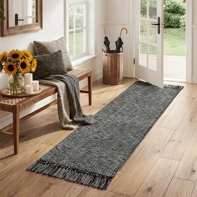 2' x 6' Kitchen Runner Rug, Modern Farmhouse Washable Bathroom Mat | Boho Hand-Woven Hallway Runner Rugs, Black Reversible Bedroom Carpet for Laundry Entryway Home Decor