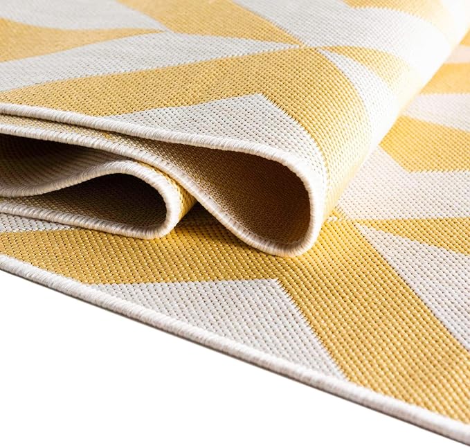Unique Loom Jill Zarin Outdoor Collection Area Rug - Napa (6' 1'' x 9' Rectangle, Yellow/ Ivory)