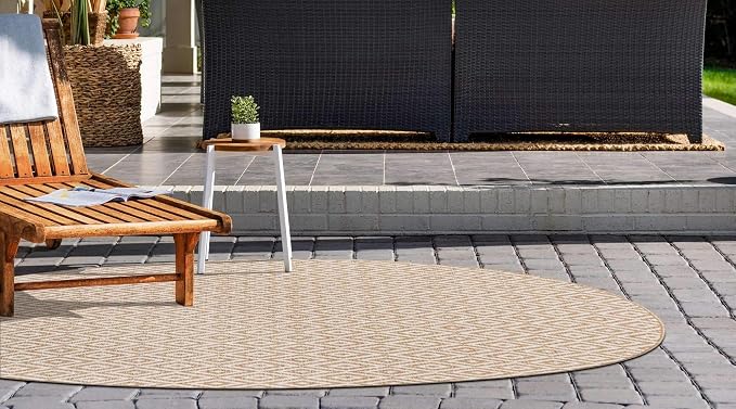 Unique Loom Outdoor Collection Area Rug - Costa Rica (4' 1" Round, Beige/ Cream)