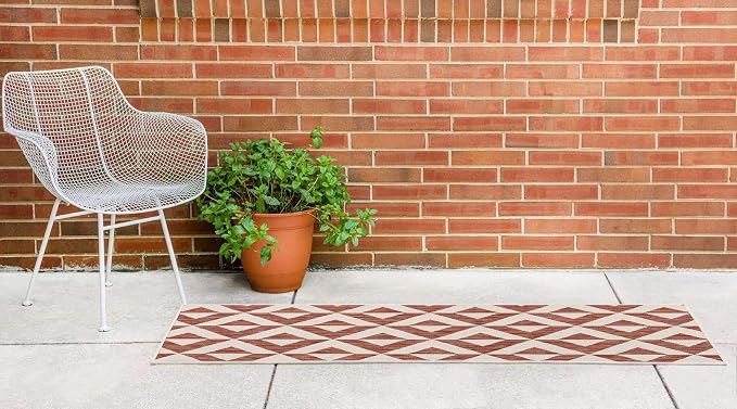 Unique Loom Jill Zarin Outdoor Collection Area Rug - Napa (2' x 8' Runner, Rust Red/ Ivory)