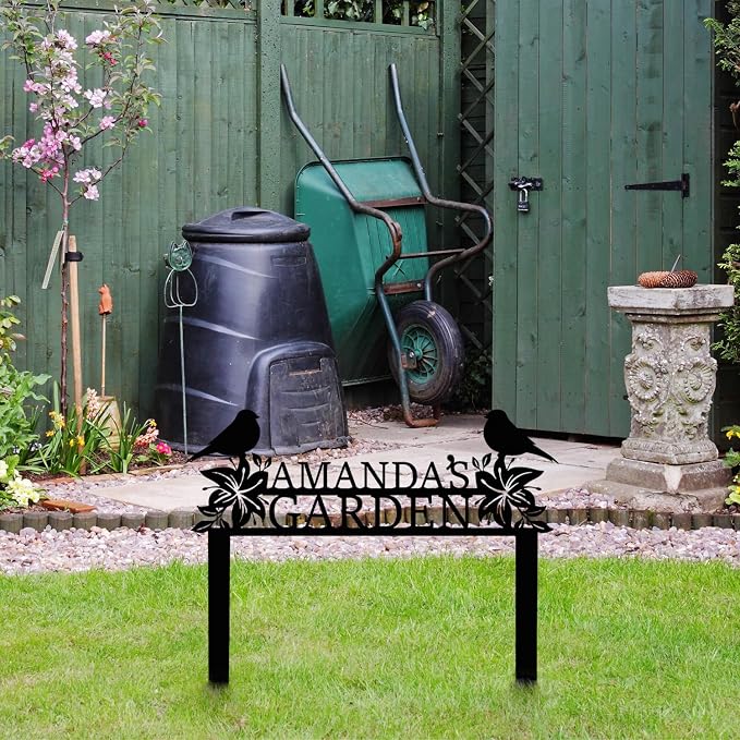 Personalized Garden Sign with Stake, Custom Metal Garden Name Sign with Flowers and Birds, Flower Yard Family Name Art for Outdoor, Farmhouse Decoration, Housewarming Gift