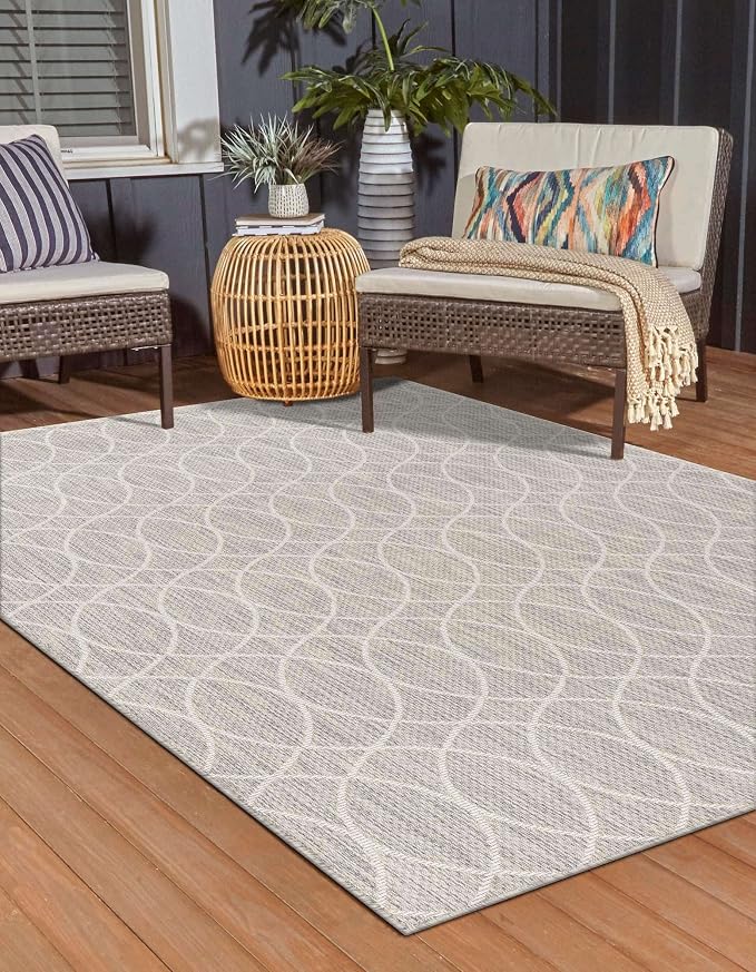 Unique Loom Outdoor Trellis Collection Area Rug - Gitter (10' x 14' 1" Rectangle, Light Gray/ Ivory)