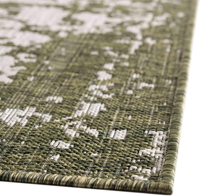 Unique Loom Outdoor Collection Area Rug - Dubai (3' 3' x 5' 3' Rectangle, Green/ Ivory)