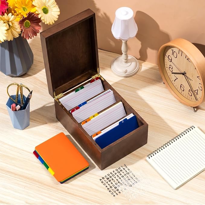 Henoyso 4 x 6 Inch Index Card Holder Set, Bamboo Index Cards Organizer, 50 Pcs Dividers 2 Sheets Alphabet Number Stickers File Note Holders for Office Business Classroom, Brown
