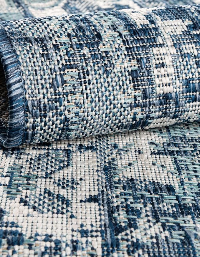 Unique Loom Outdoor Traditional Collection Area Rug - Valeria (7' 10" x 10' Oval, Blue/ Ivory)