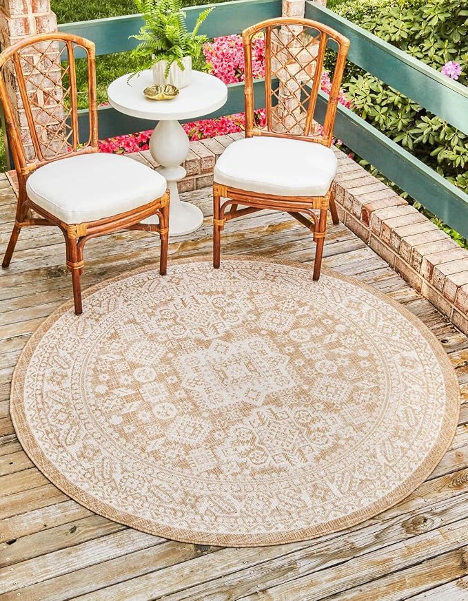 Unique Loom Outdoor Aztec Collection Area Rug - Chalca (7' 10" Round, Natural/ Ivory)