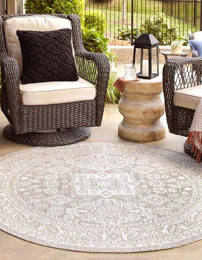 Unique Loom Outdoor Aztec Collection Area Rug - Chalca (7' 10" Round, Light Gray/ Ivory)