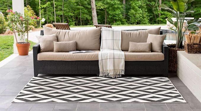 Unique Loom Outdoor Collection Area Rug - Napa (9' x 12' Rectangle, Charcoal Gray/ Ivory)