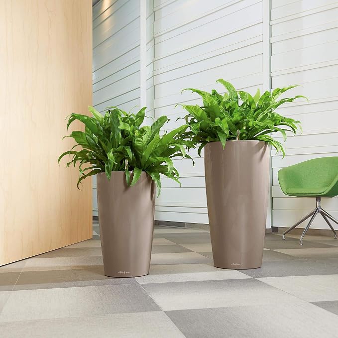 Lechuza Rondo 40 Black High Gloss, Self-Watering Tall Planter, D15.7 H29.5 in