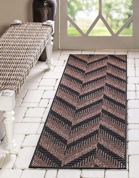Unique Loom Outdoor Modern Collection Area Rug - Chevron (2' 2" x 6' Runner, Brown/ Black)