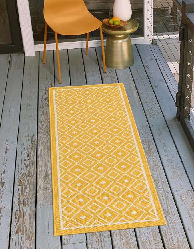Unique Loom Outdoor Trellis Collection Area Rug - Kafes (2' x 8' Runner, Yellow/ Ivory)