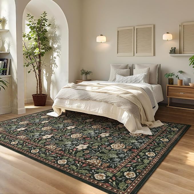GarveeHome Green Washable Area Rug 5x7, Retro Floral Low Pile Non Slip Living Room Rug Soft Cottage Core Rug Farmhouse Indoor Carpet for Bedroom Dining Room Playroom